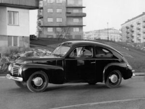 Volvo PV444