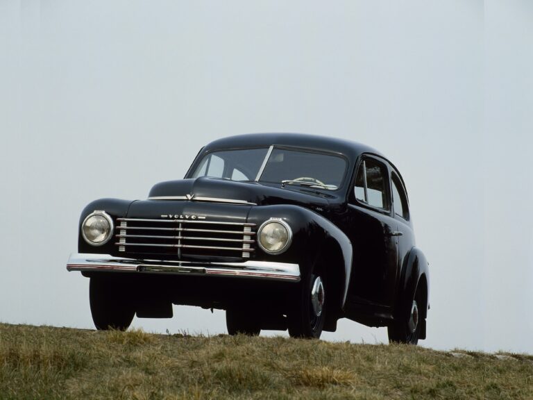 Volvo PV 444 A 1947